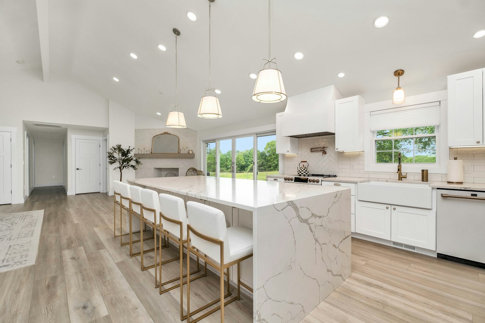 Modern kitchen